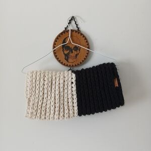 Handmade Pebble & Dime Knit Infinity Scarf